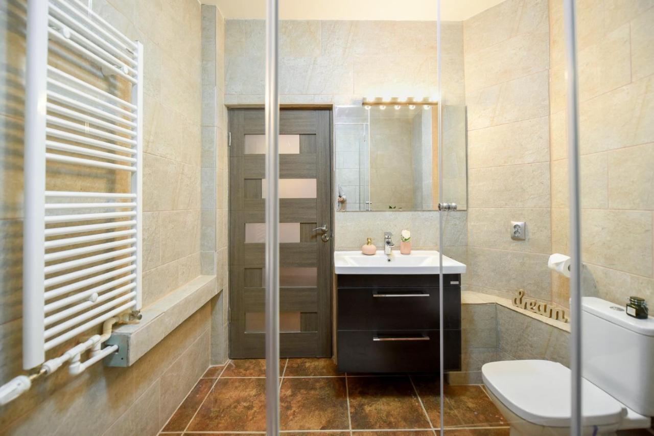 Le Petit & Cosy - Best Location Old Town & Quiet بوخارست المظهر الخارجي الصورة