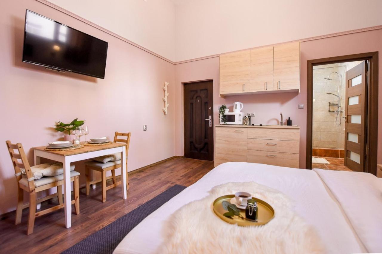 Le Petit & Cosy - Best Location Old Town & Quiet بوخارست المظهر الخارجي الصورة