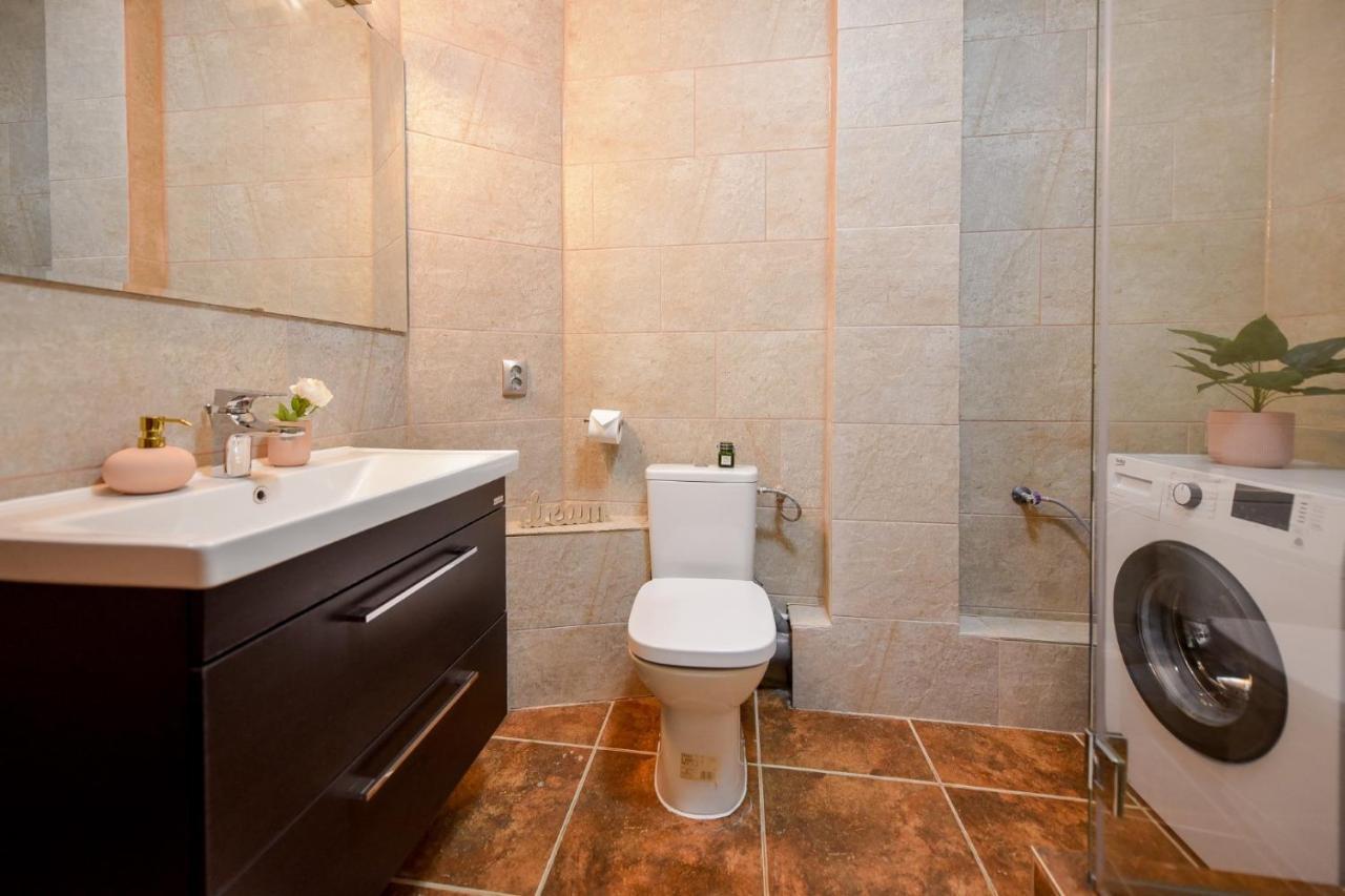 Le Petit & Cosy - Best Location Old Town & Quiet بوخارست المظهر الخارجي الصورة