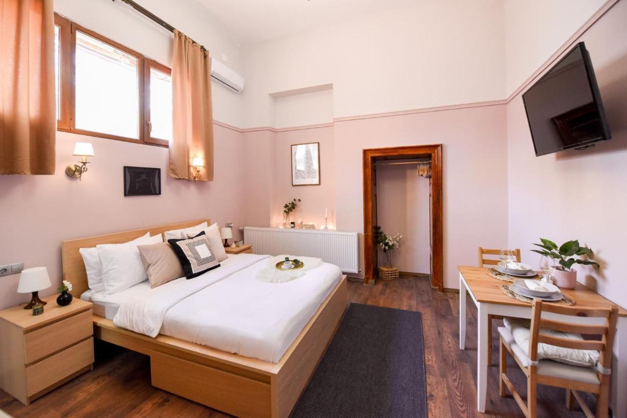 Le Petit & Cosy - Best Location Old Town & Quiet بوخارست المظهر الخارجي الصورة